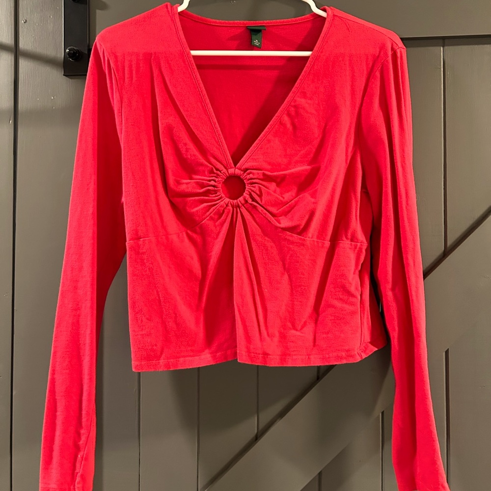 Wild Fable Crop Top with keyhole front